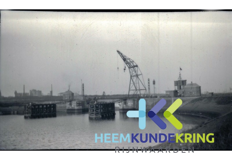 Coll.J.Peet-HKR 35